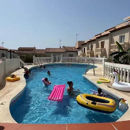 Villa Paradise - Encanto *